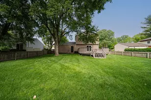 8249 Big Horn Ct, Powell, OH 43065 - Photo 4