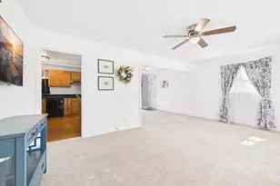 1601 W Maple St, Baltimore, OH 43105 - Photo 2