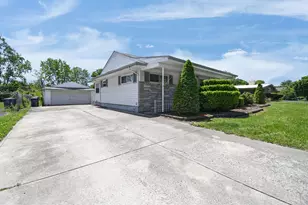 2365 Koebel Rd, Columbus, OH 43207 - Photo 26
