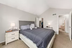 377 King Ave, Columbus, OH 43201 - Photo 20