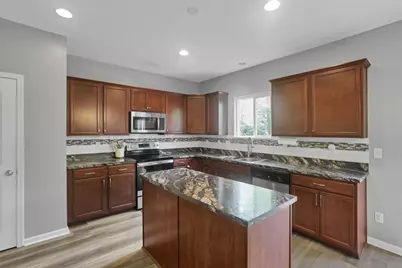 3986 Snowcreek Drive, Grove City, OH 43123 - Photo 6