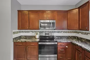 3986 Snowcreek Dr, Grove City, OH 43123 - Photo 12