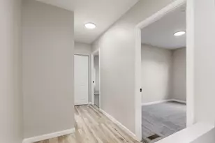 261 Dana Ave, Columbus, OH 43223 - Photo 24