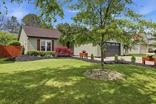 1555 Claudia Ln, Marysville, OH 43040 - Photo 4