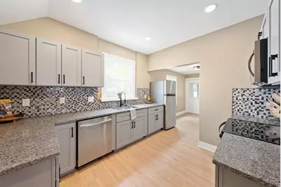 216 N Warren Avenue, Columbus, OH 43204 - Photo 18