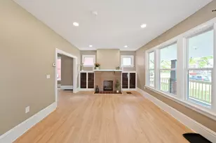 216 N Warren Ave, Columbus, OH 43204 - Photo 12