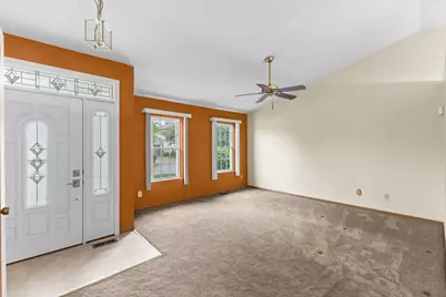 1139 Rendezvous Lane, Columbus, OH 43207 - Photo 6