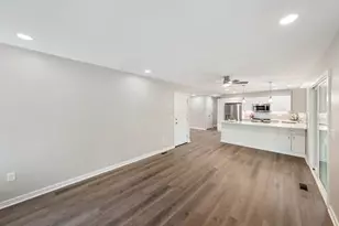 270 Huber Village Blvd, Westerville, OH 43081 - Photo 16