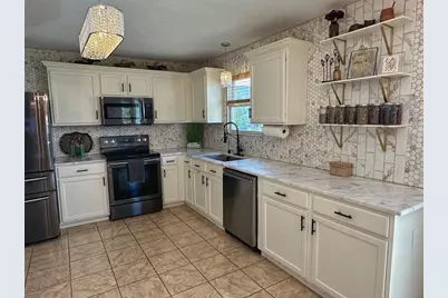 1658 Geranium Drive, Lewis Center, OH 43035 - Photo 4
