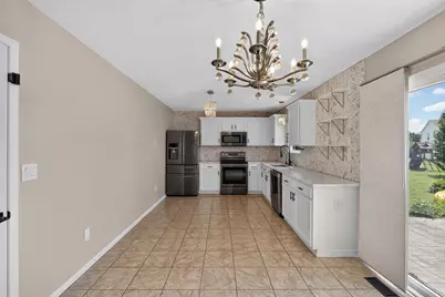 1658 Geranium Drive, Lewis Center, OH 43035 - Photo 6