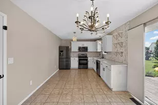 1658 Geranium Dr, Lewis Center, OH 43035 - Photo 6