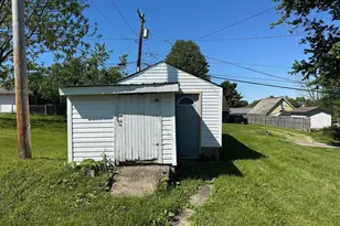 119 N High St, New Lexington, OH 43764 - Photo 2