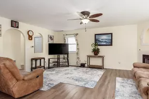 4980 Fosterson Dr, Lockbourne, OH 43137 - Photo 4