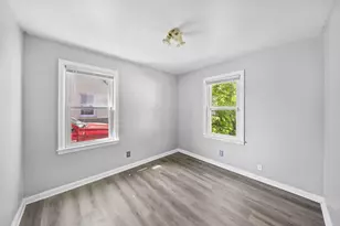 2559 Hamilton Ave, Columbus, OH 43211 - Photo 10