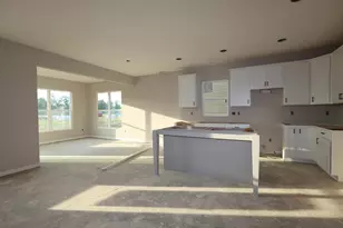 5835 Valleydale Rd, Powell, OH 43065 - Photo 2