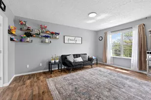 1647 Milington Way, Marysville, OH 43040 - Photo 4