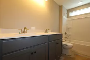 5843 Valleydale Rd, Powell, OH 43065 - Photo 8
