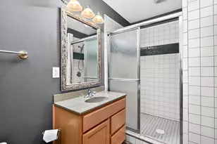 9750 Erin Woods Dr, Dublin, OH 43017 - Photo 46