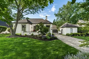 209 Deer Meadow Dr, Gahanna, OH 43230 - Photo 2