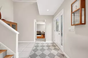 1915 Brandywine Dr, Columbus, OH 43220 - Photo 12
