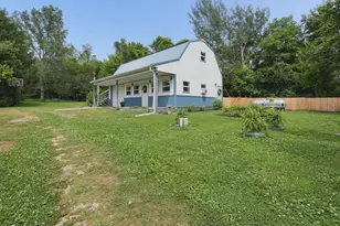 8188 Trimmer Rd, Stoutsville, OH 43154 - Photo 4