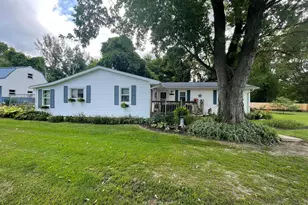 8188 Trimmer Rd, Stoutsville, OH 43154 - Photo 2