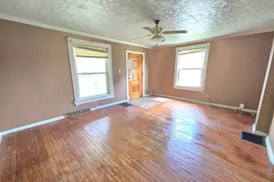 908 S Market St, Galion, OH 44833 - Photo 6