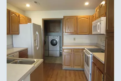 1274 Wilshire Court, Circleville, OH 43113 - Photo 4