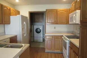 1274 Wilshire Ct, Circleville, OH 43113 - Photo 4