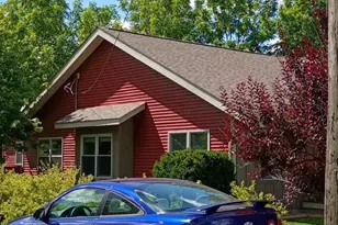 531 N Main St, Sugar Grove, OH 43155 - Photo 2