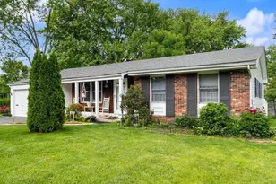 6401 Peardale Rd E, Columbus, OH 43229 - Photo 2
