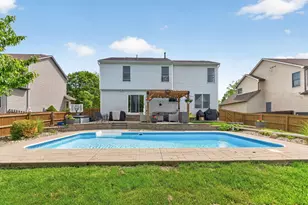 1825 Creekview Dr, Marysville, OH 43040 - Photo 10
