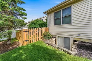 124 Braddington Ct, Delaware, OH 43015 - Photo 6