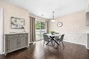 3886 Sandstone Cir, Powell, OH 43065 - Photo 8