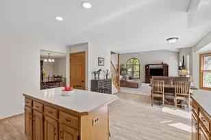 370 Potomac Ave, Westerville, OH 43082 - Photo 18