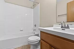 7802 Freesia St, Blacklick, OH 43004 - Photo 18
