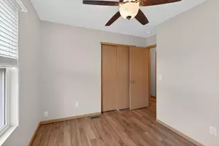7802 Freesia St, Blacklick, OH 43004 - Photo 18