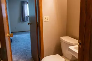 1123 N High St, Lancaster, OH 43130 - Photo 16
