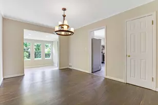 2734 Wellesley Rd, Columbus, OH 43209 - Photo 10