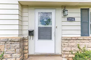 2734 Wellesley Rd, Columbus, OH 43209 - Photo 4