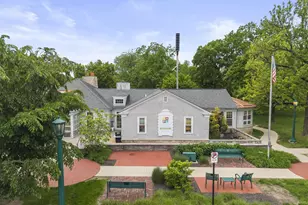 1875 Roxbury Rd, Upper Arlington, OH 43212 - Photo 68