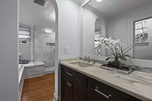 1875 Roxbury Rd, Upper Arlington, OH 43212 - Photo 46