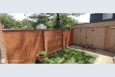 5459 Rockwood Court #R24, Columbus, OH 43229 - Photo 10
