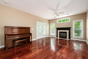 995 Bushwood Ln, Columbus, OH 43235 - Photo 12