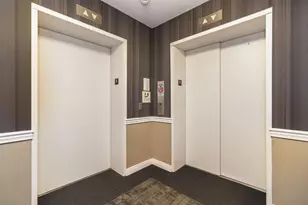 250 Daniel Burnham Square, Columbus, OH 43215 - Photo 34