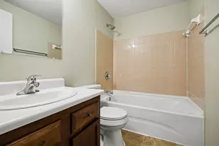 6378 Barnside Dr, Canal Winchester, OH 43110 - Photo 14