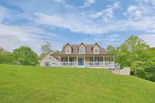 279 Poes Run Rd, Londonderry, OH 45647 - Photo 1