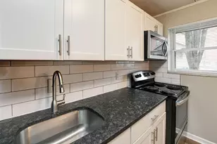 1445 E Main, Columbus, OH 43205 - Photo 12