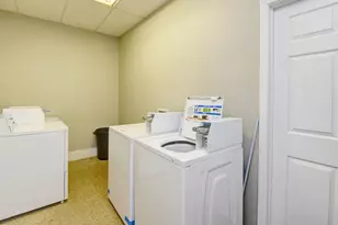 1445 E Main, Columbus, OH 43205 - Photo 22