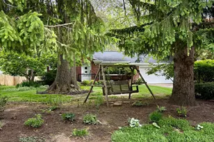 319 Bachtel St SE, North Canton, OH 44720 - Photo 4